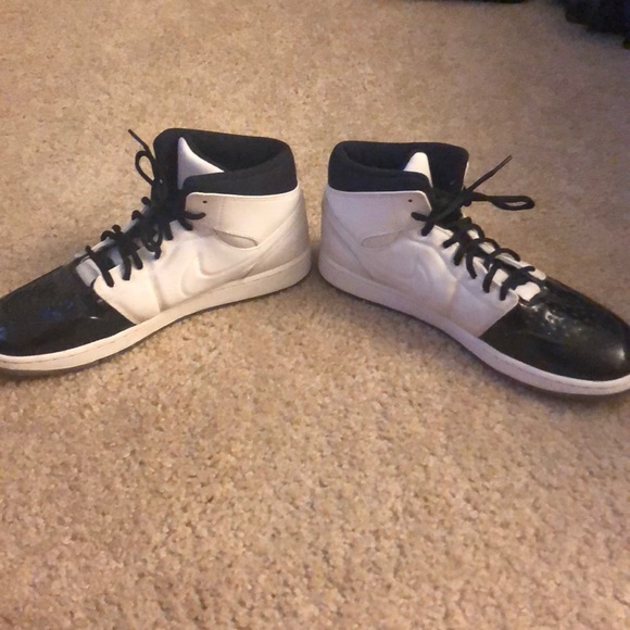 Air Jordan’s - Picture 2 of 8